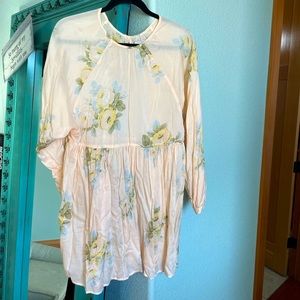 Christy Dawn Hudson in Peach Floral NWOT